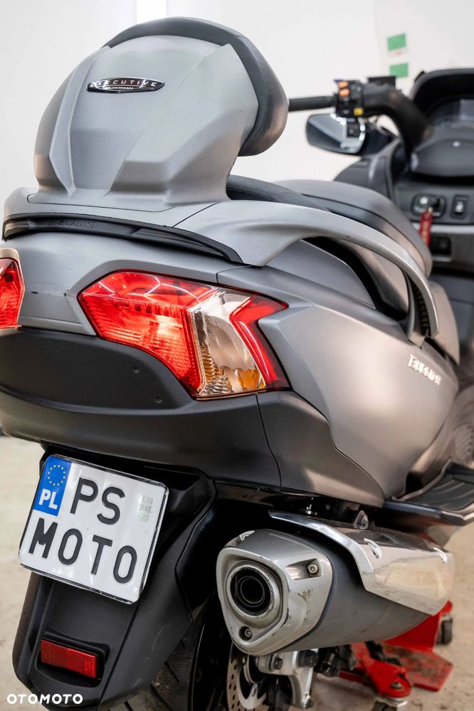 Suzuki Burgman - 17