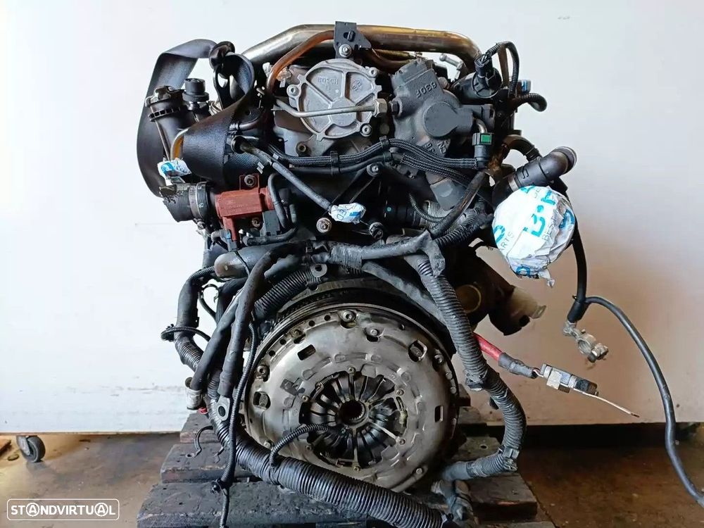MOTOR COMPLETO VOLVO C30 2007 -D4204T - 6