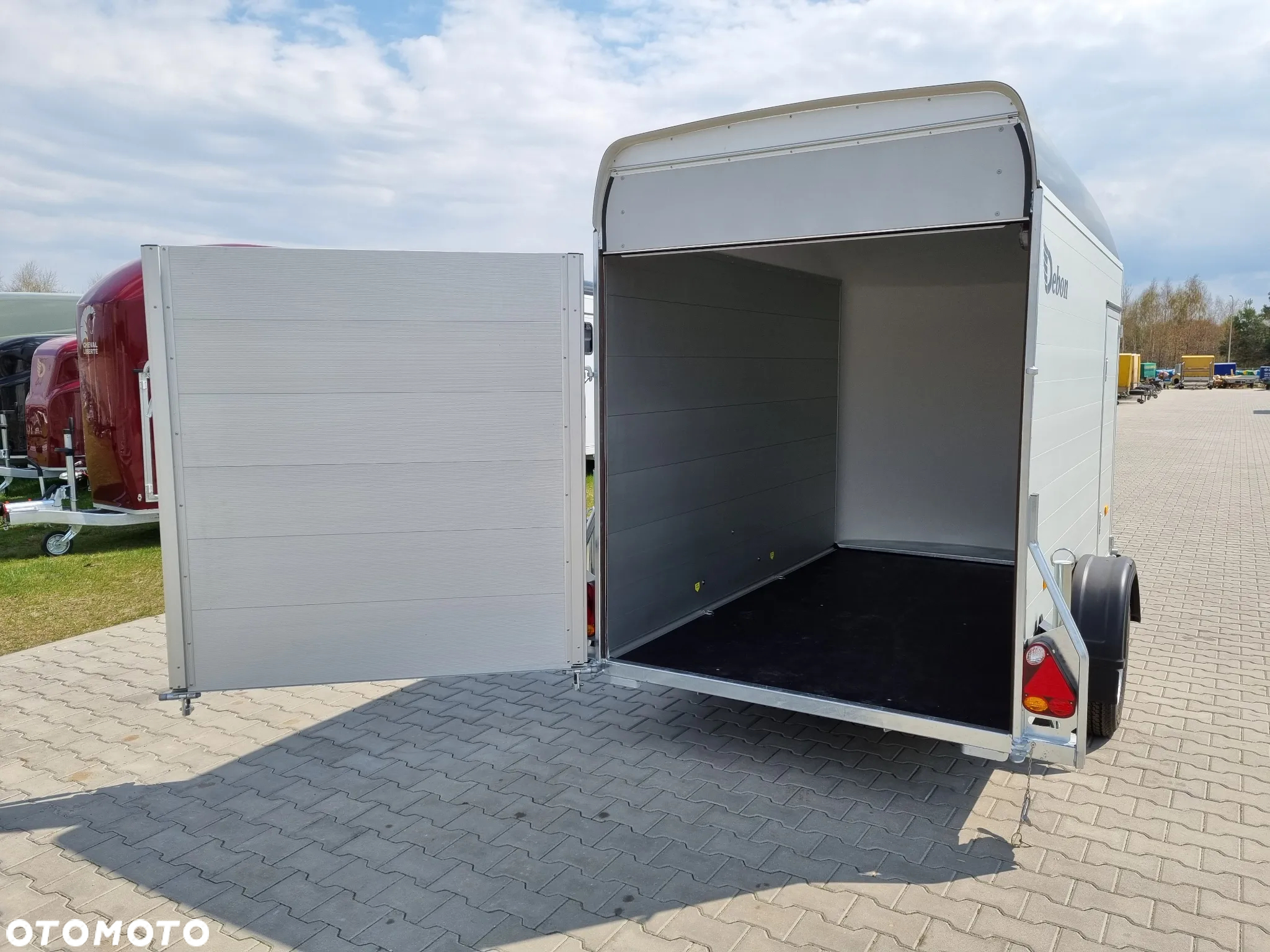 Debon C 300 Alu + drzwi boczne 300x155 cm Cheval Liberte - 13