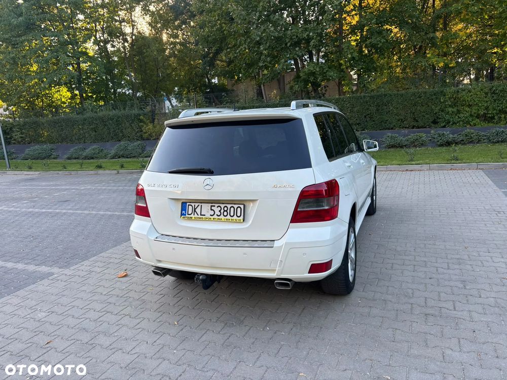 Mercedes-Benz GLK - 16