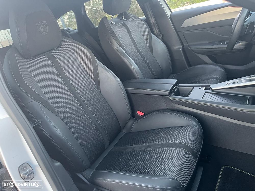 Peugeot 308 SW PureTech 130 EAT6 Stop & Start GT-Line Edition - 44