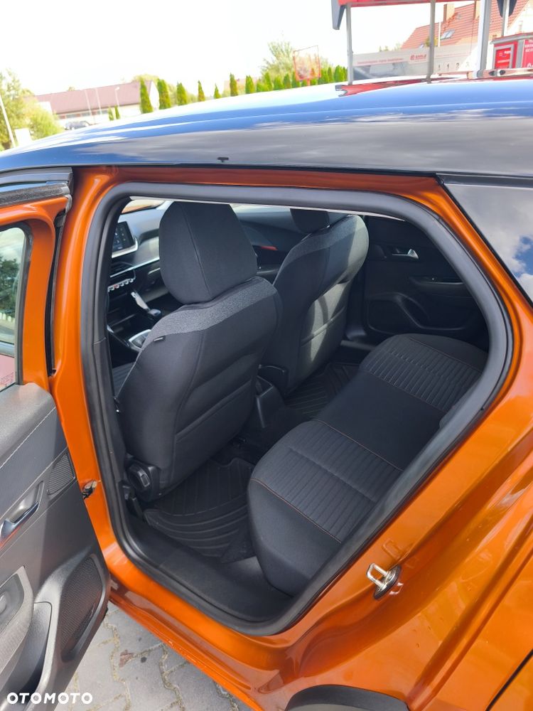 Peugeot 2008 - 8