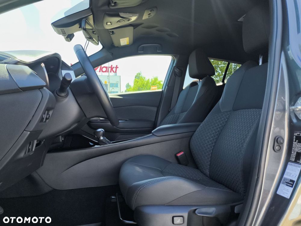 Toyota C-HR 1.8 Hybrid Style - 26
