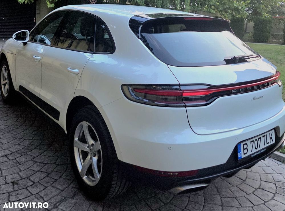 Porsche Macan Standard - 4