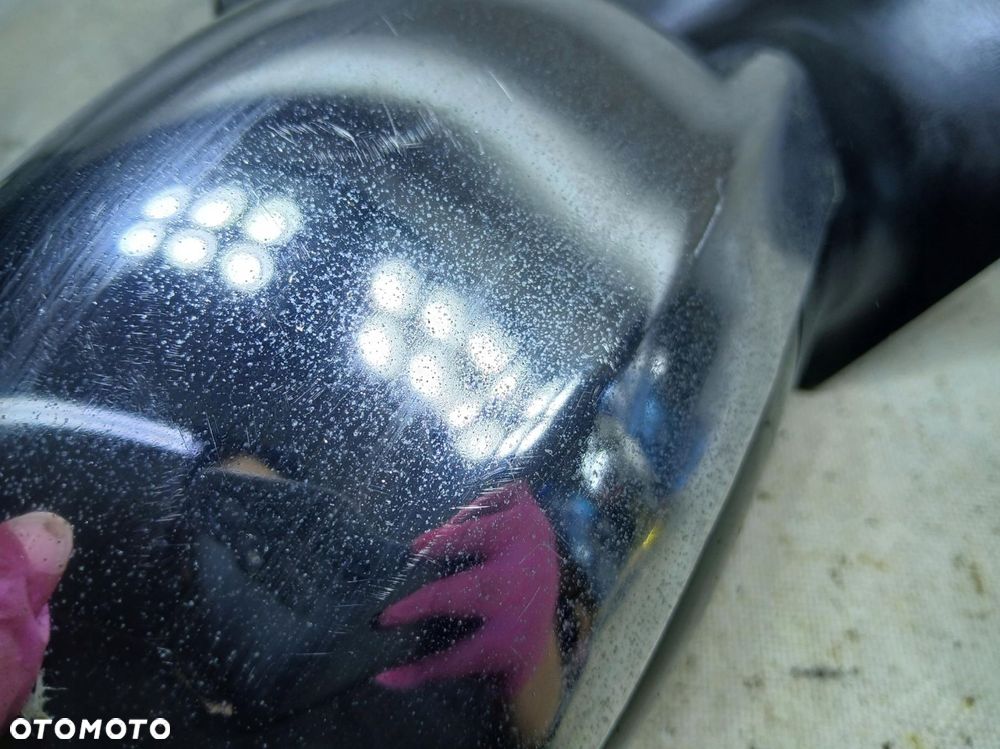 Lusterko Zewnętrzne Prawe 5 Pin Vw Golf Iv - 5