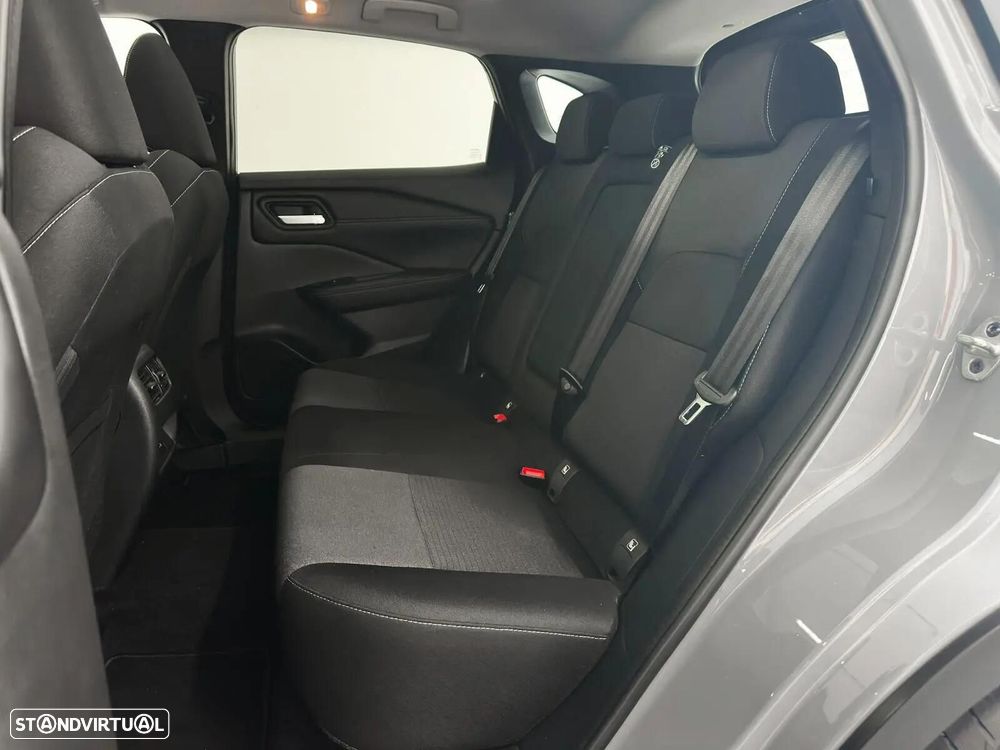 Nissan Qashqai 1.3 DIG-T MHEV Premiere Edition - 11
