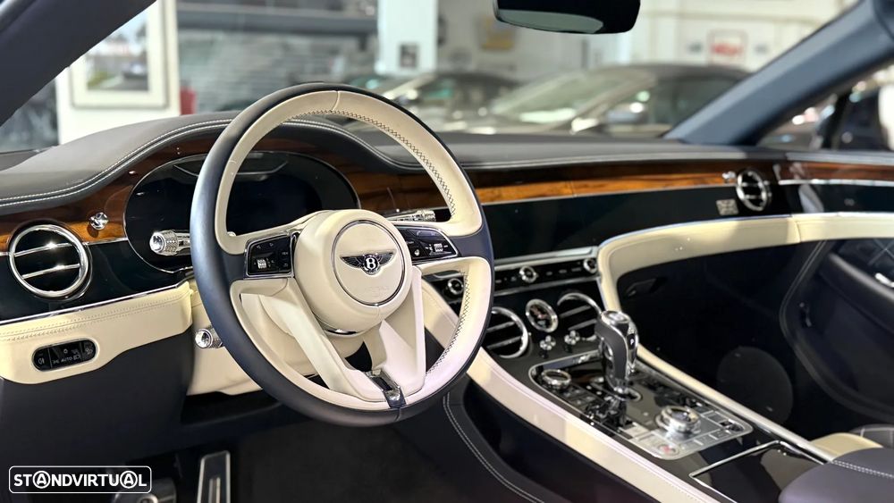 Bentley Continental GT W12 - 16