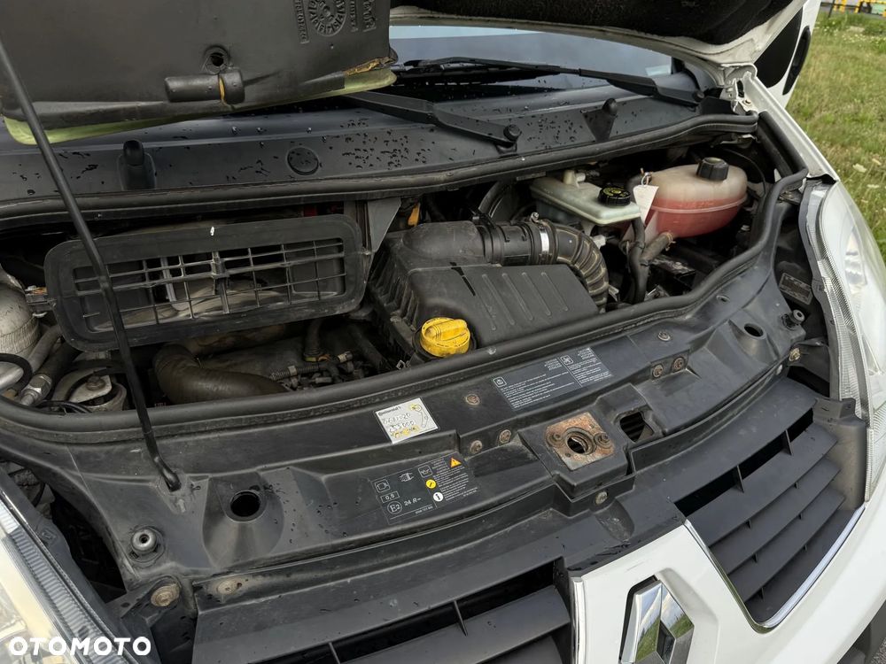 Renault Trafic - 17