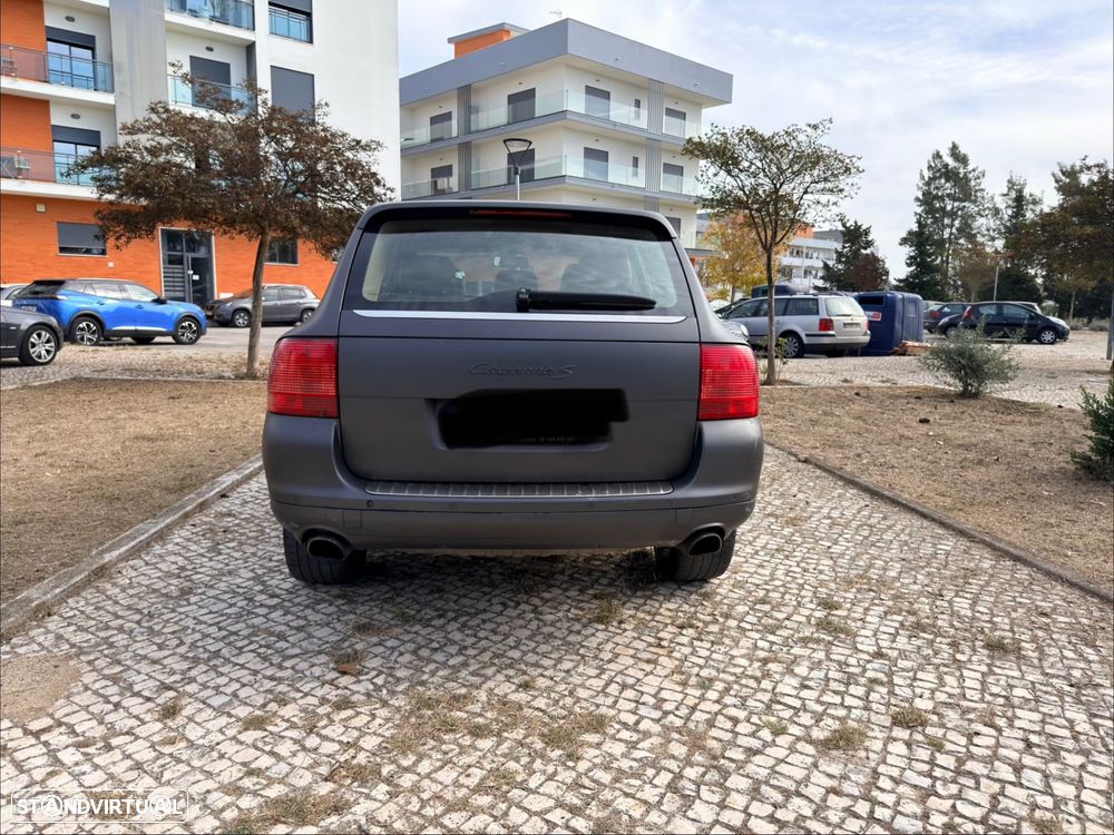 Porsche Cayenne S Tiptronic - 4