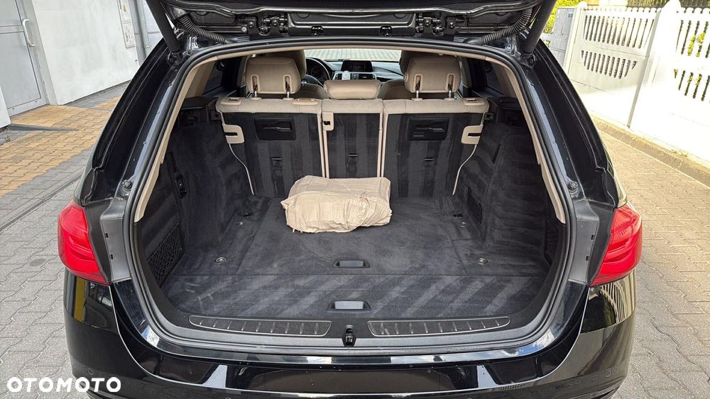 BMW Seria 3 320d Luxury Line Purity sport - 13