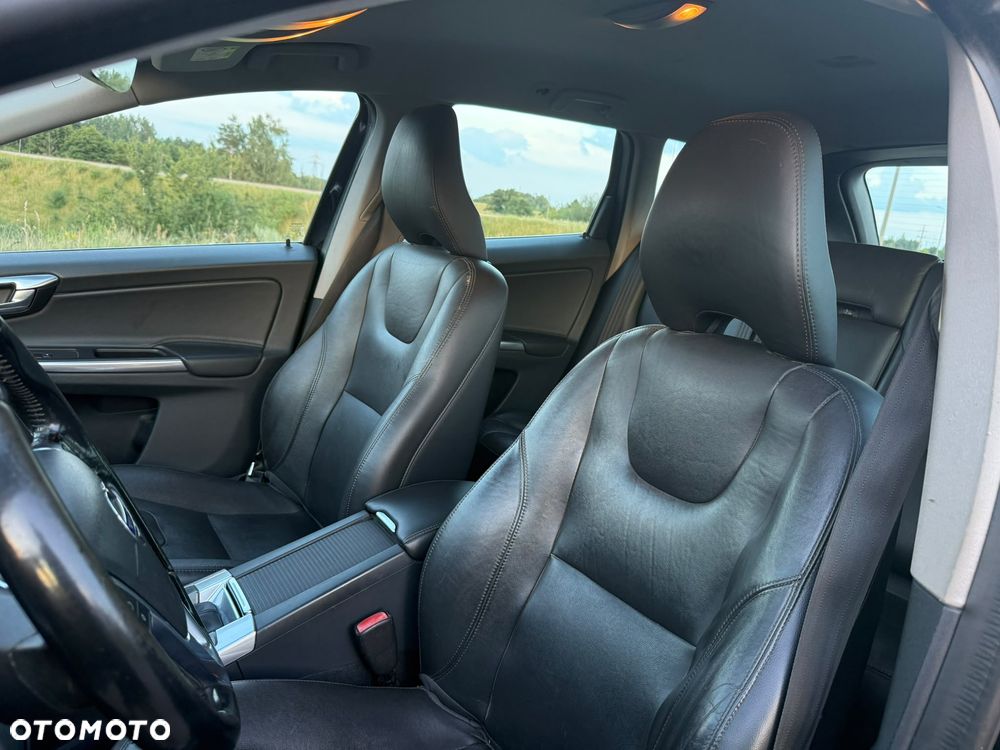 Volvo XC 60 - 10