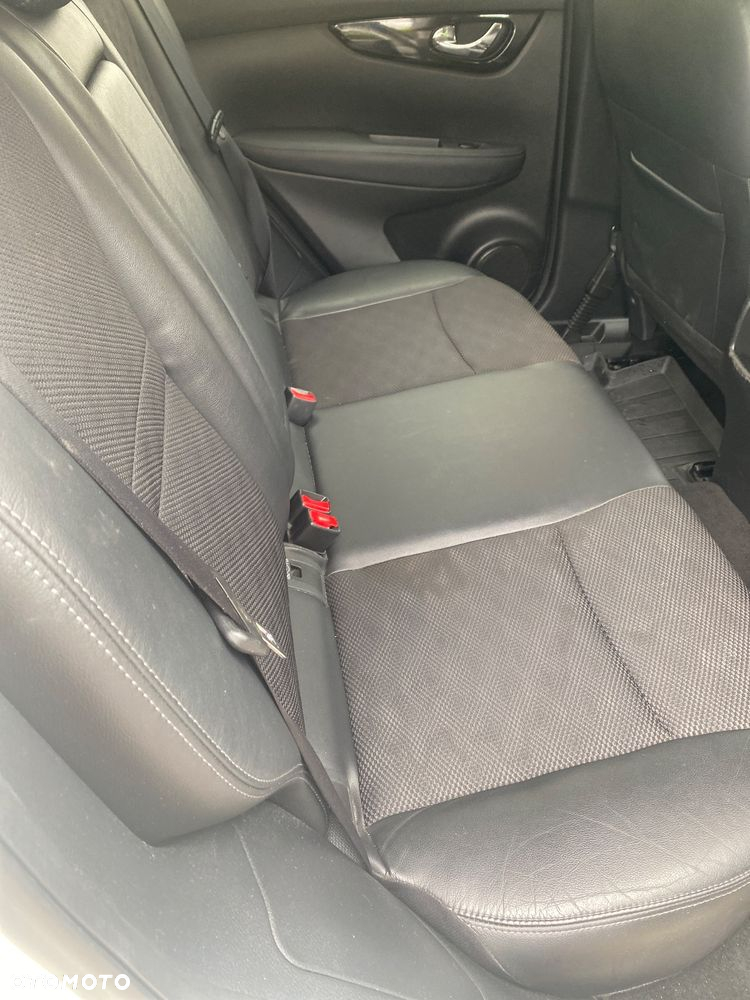 Nissan Qashqai 1.2 DIG-T Acenta EU6 - 4