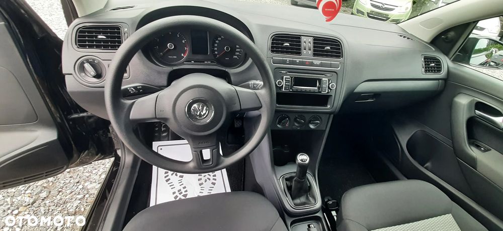 Volkswagen Polo - 30