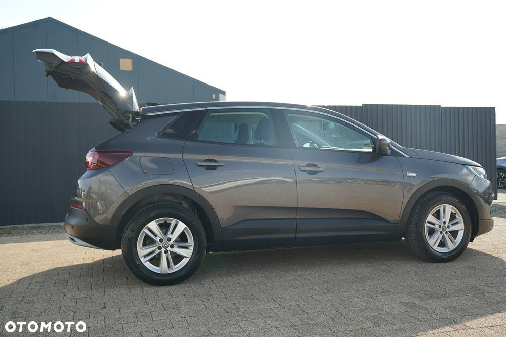 Opel Grandland X - 13