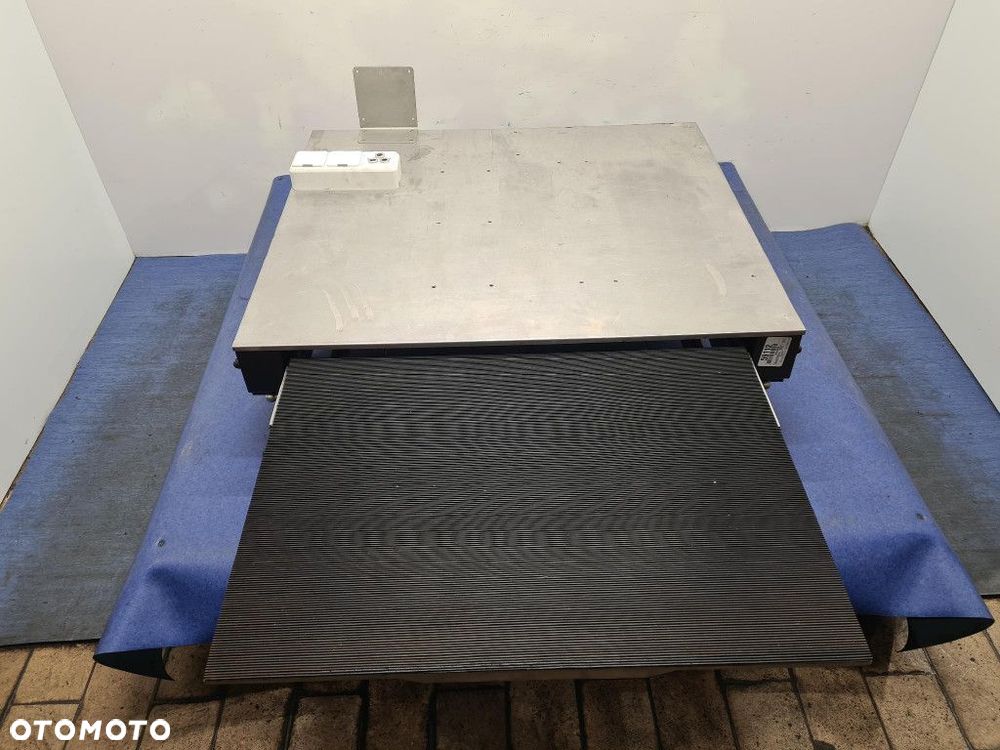 PLATFORMA WYSUWANA BINZ - 6