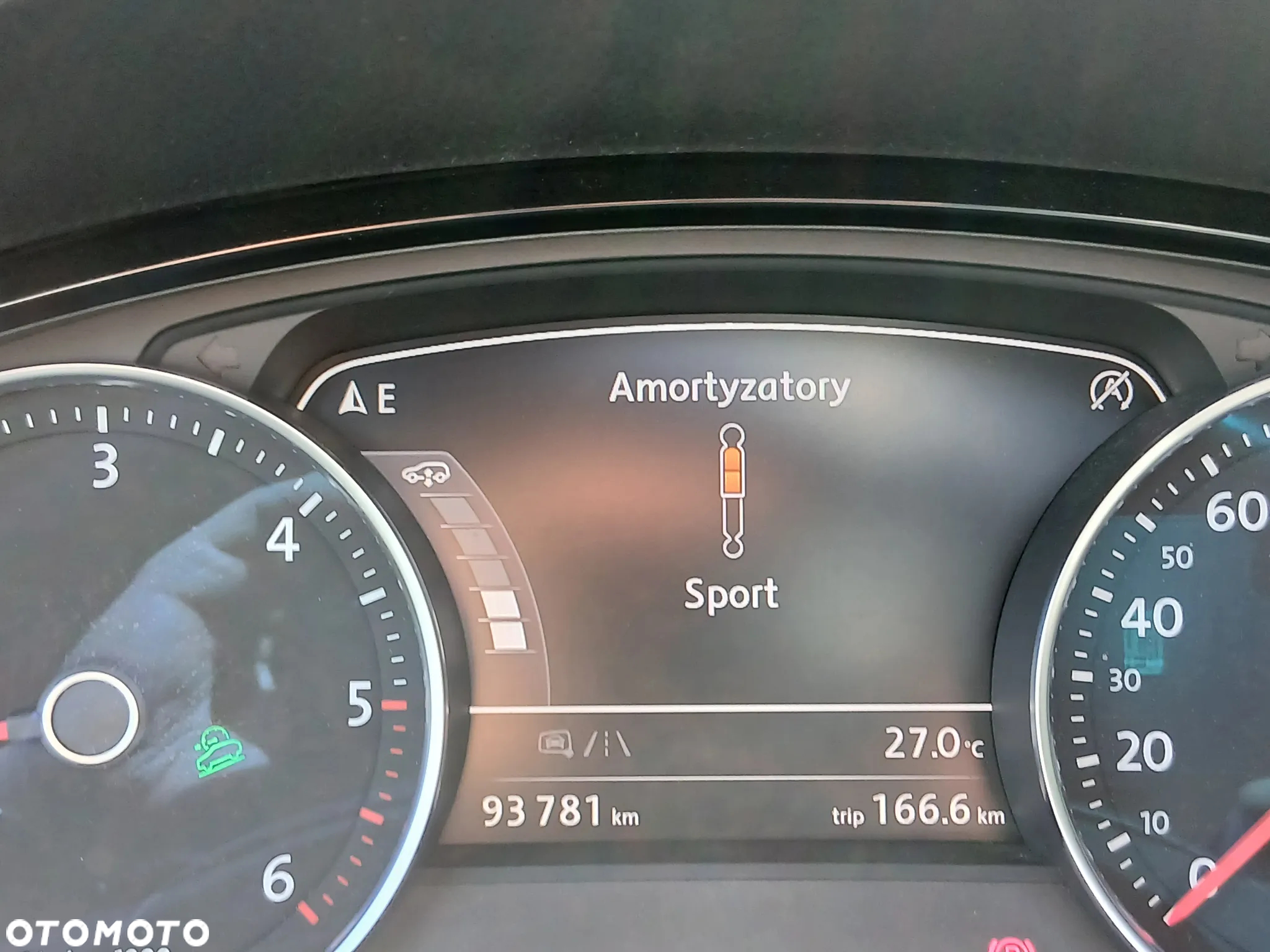 Volkswagen Touareg 3.0 V6 TDI BMT Perfectline R-Style - 27