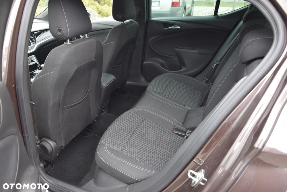 Opel Astra 1.4 T Elite - 15