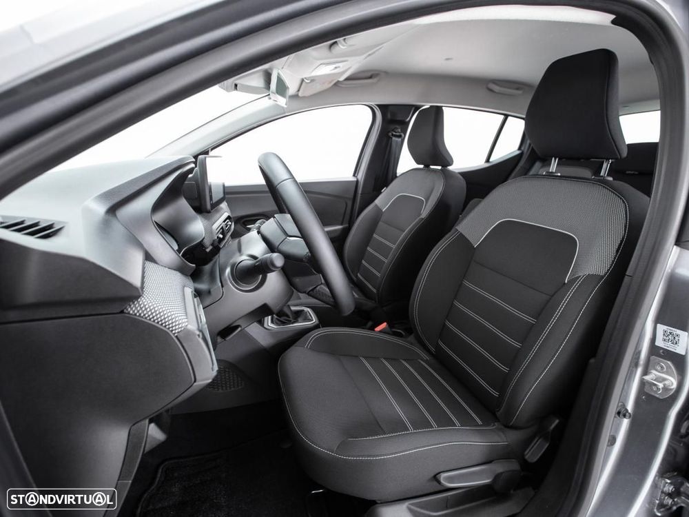 Dacia Sandero 1.0 TCe Expression CVT - 8