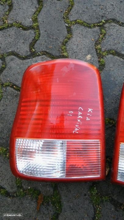 Para choques tras e farolins kia karnival - 10