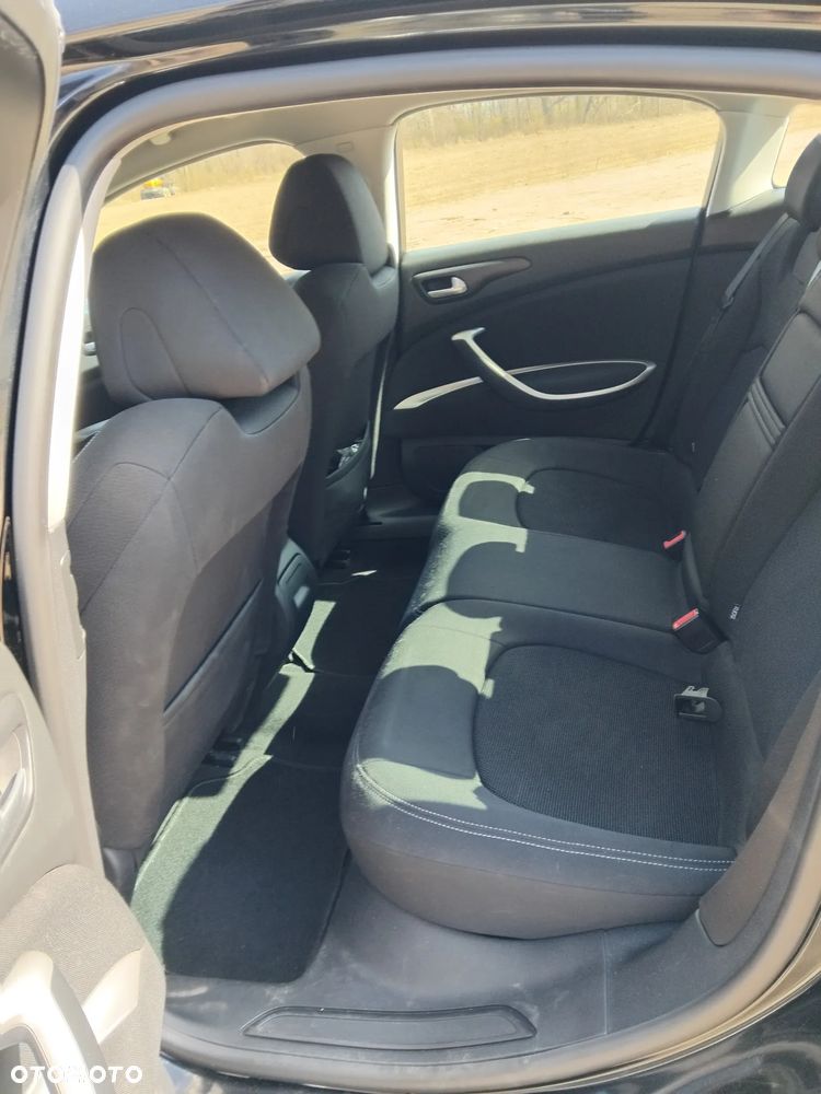 Citroën C5 1.6 HDi Attraction - 13