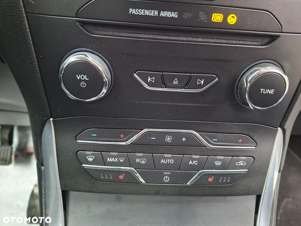 Ford Galaxy 1.5 EcoBoost GPF Titanium - 31