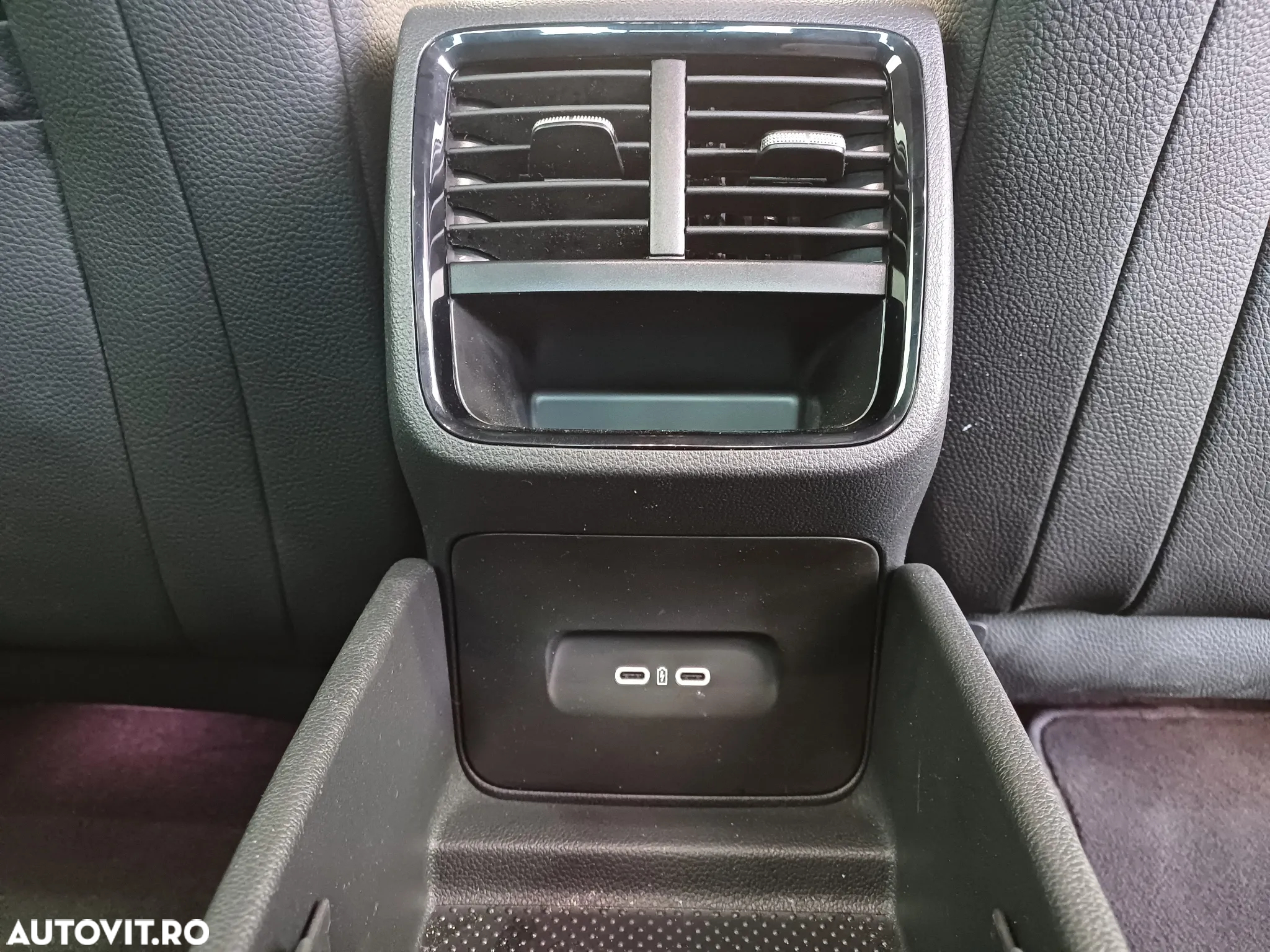 Skoda Octavia 2.0 TSI DSG RS - 32