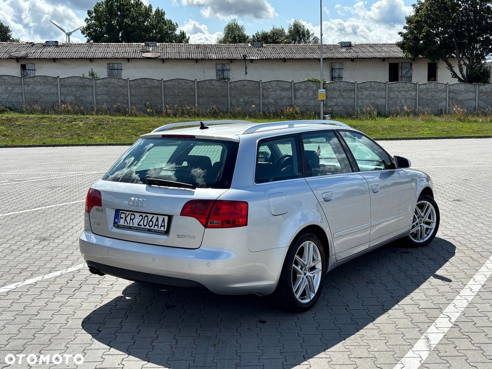 Audi A4 Avant 2.0 TDI DPF multitronic - 5