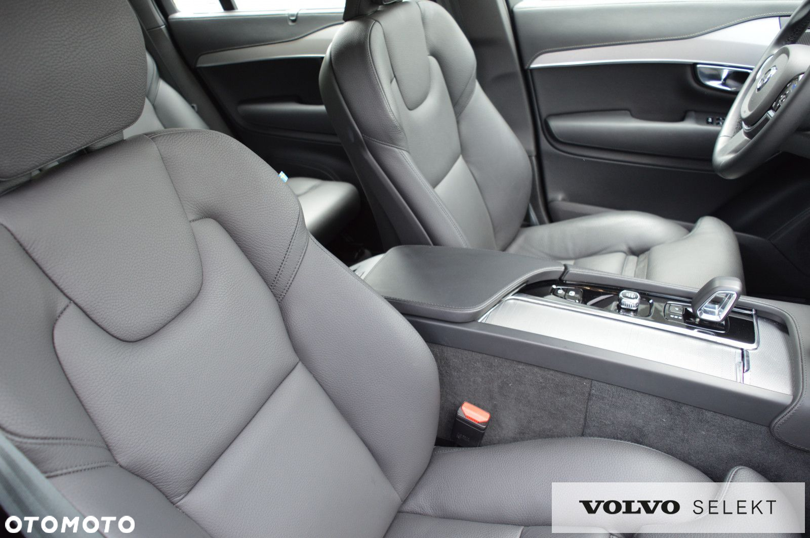 Volvo XC 90 - 24