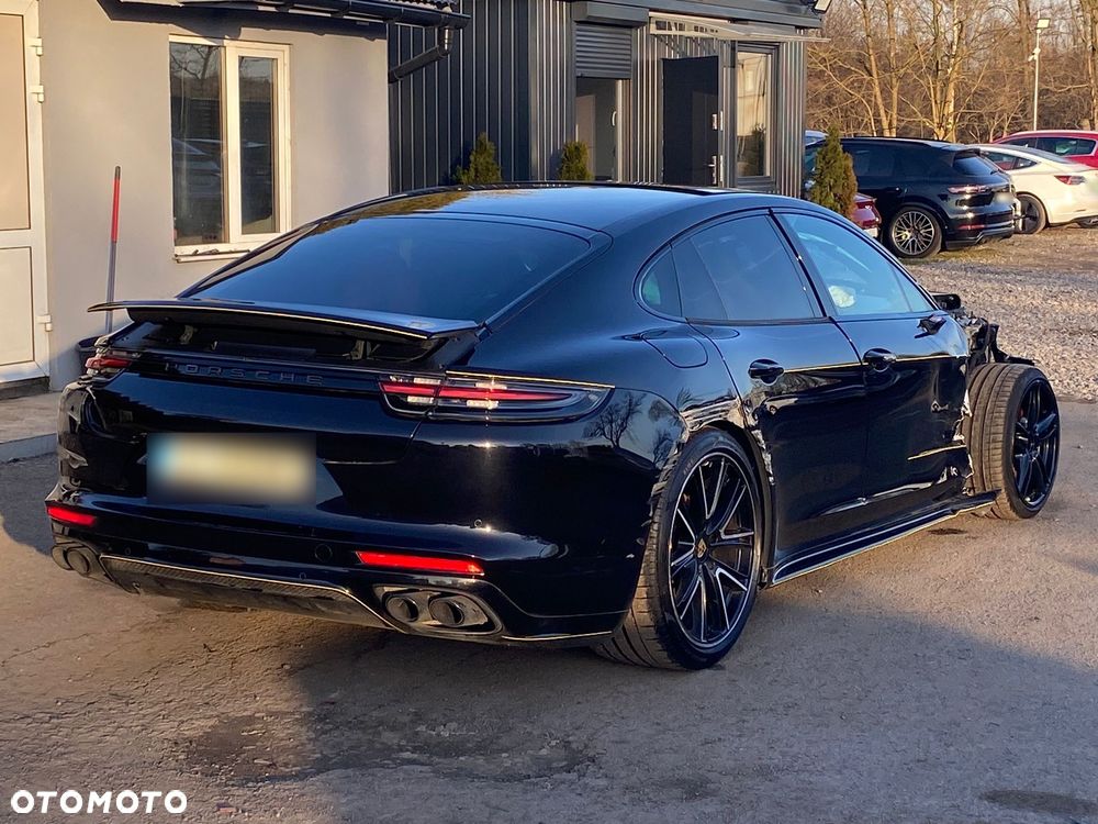 Porsche Panamera - 13