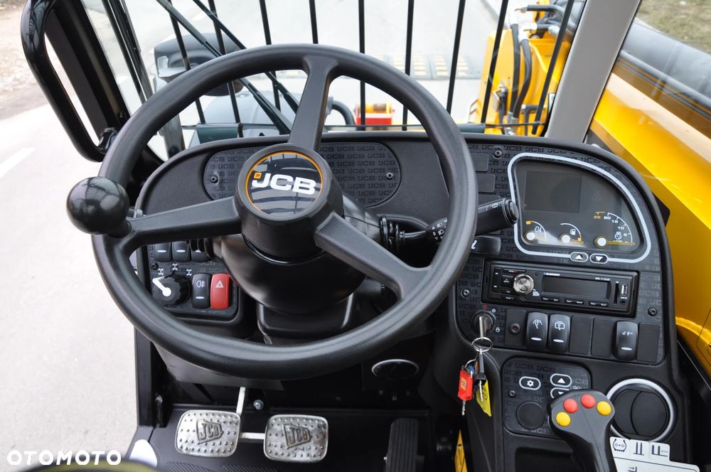 JCB 535-95 ŁADOWARKA TELESKOPOWA STAGE V 109 KM Mało MTG 572 Udźwig 3500 kg WYSOKOŚĆ ZAŁADUNKU 9,5 m Jak Nowa Klimatyzacja Widły do palet Szybkozłącze hydrauliczne - 22