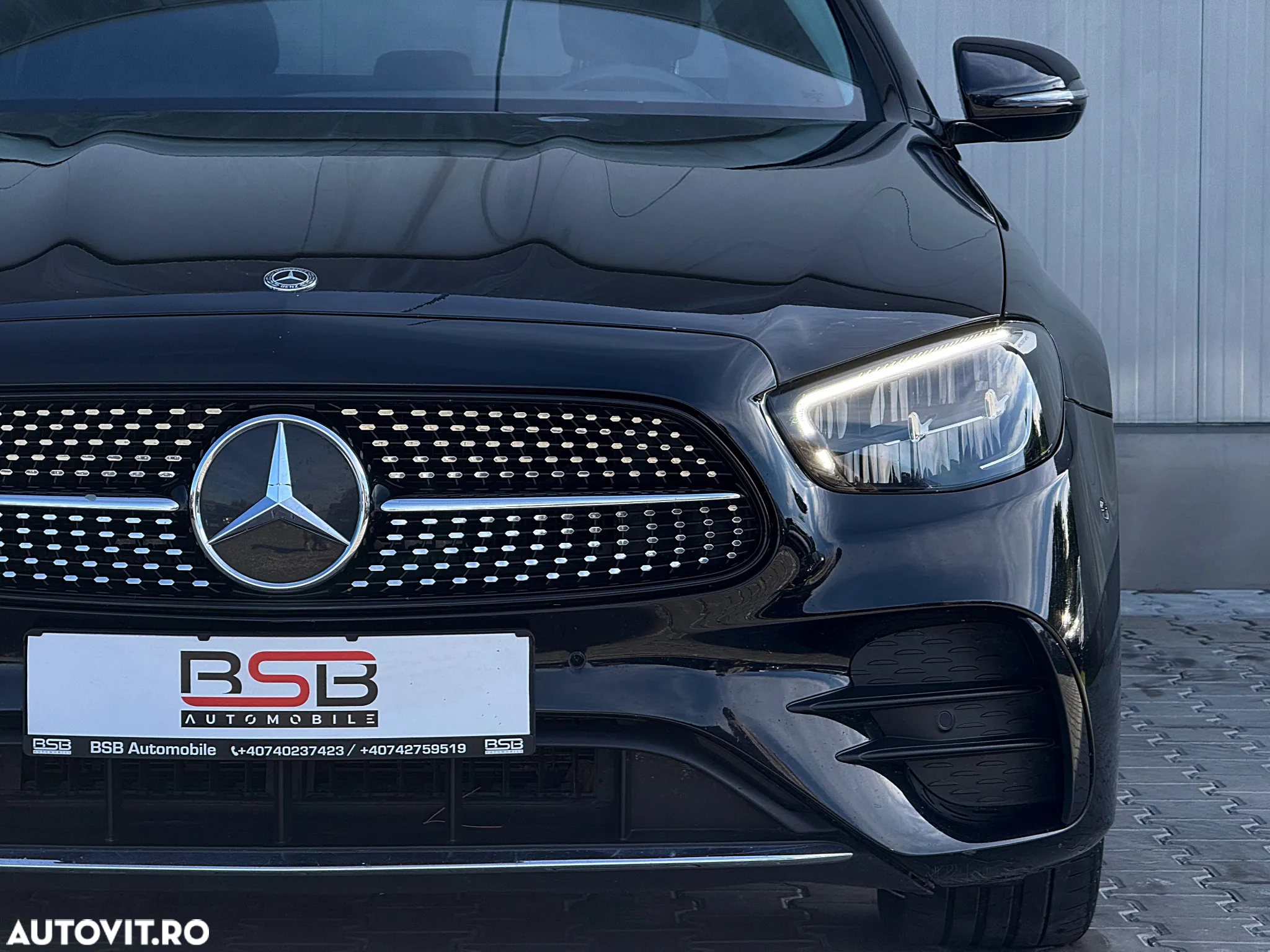 Mercedes-Benz E 300 de 9G-TRONIC AMG Line - 33