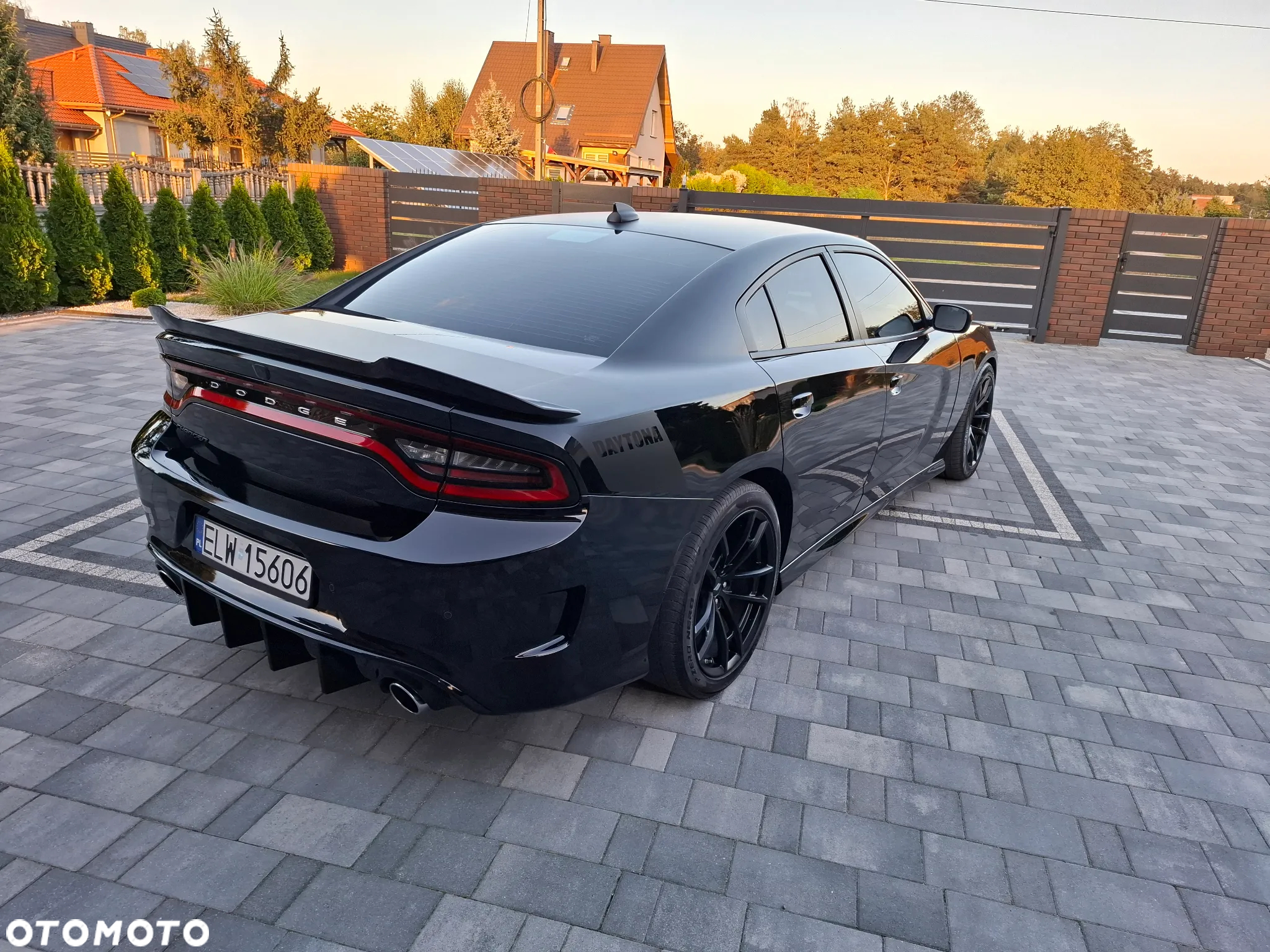 Dodge Charger 6.4 Scat Pack - 9