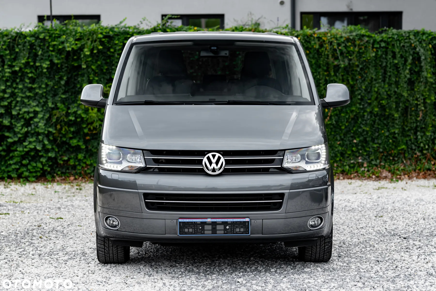 Volkswagen Multivan - 7