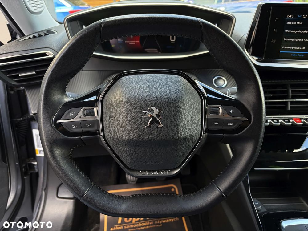 Peugeot 2008 1.2 PureTech Allure Pack S&S - 22