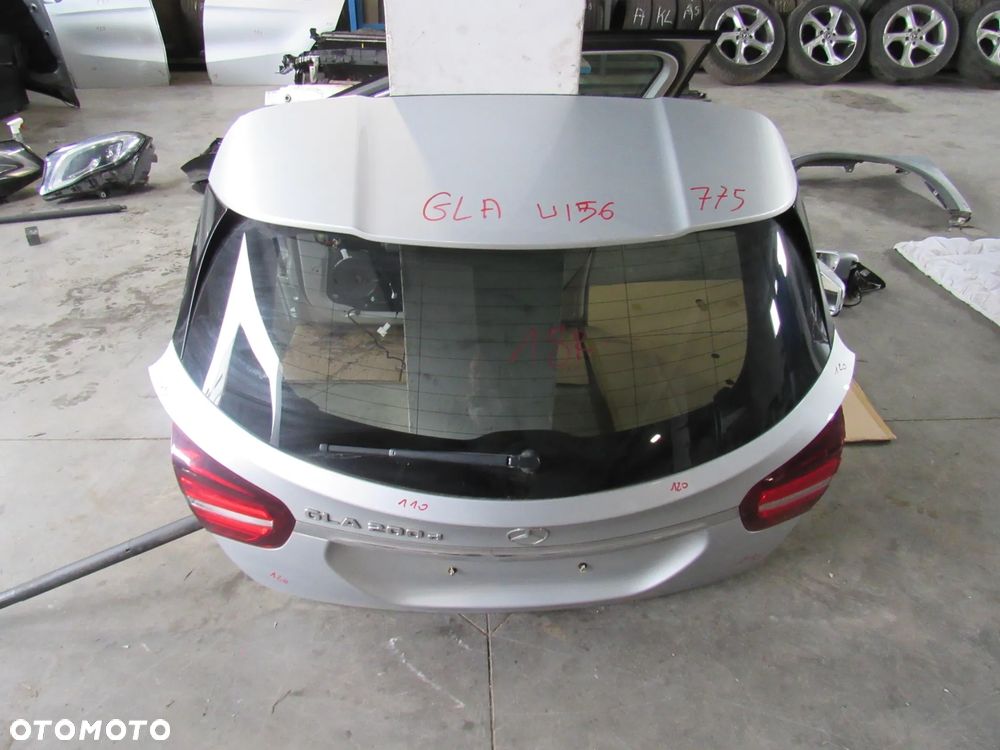 mercedes gla w156 tył klapa lift 775 - 1