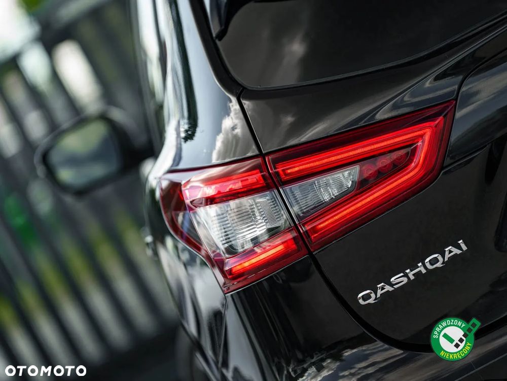 Nissan Qashqai 1.6 dCi Xtronic TEKNA+ - 10