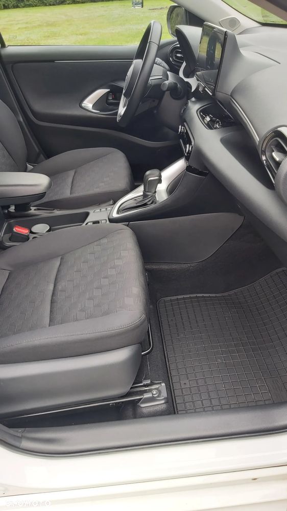 Toyota Yaris 1.5 VVT-i Comfort - 22