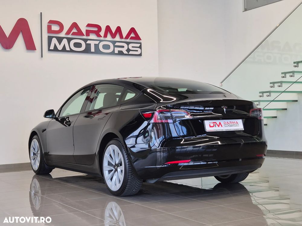 Tesla Model 3 Standard Reichweite Plus Hinterradantrieb - 6