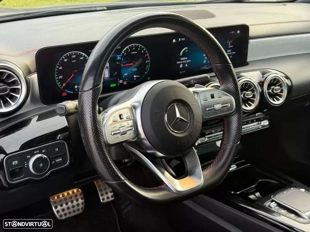 Mercedes-Benz CLA 250 e Shooting Brake AMG Line - 14