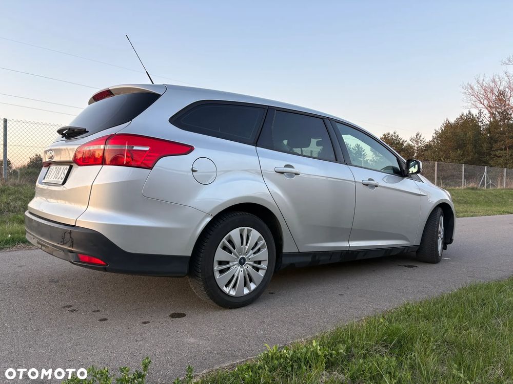 Ford Focus 1.5 TDCi Trend - 10