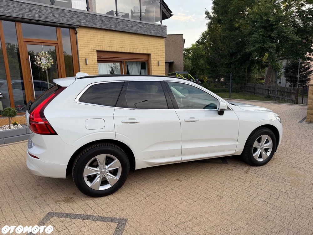 Volvo XC 60 B4 D AWD Momentum Pro - 6