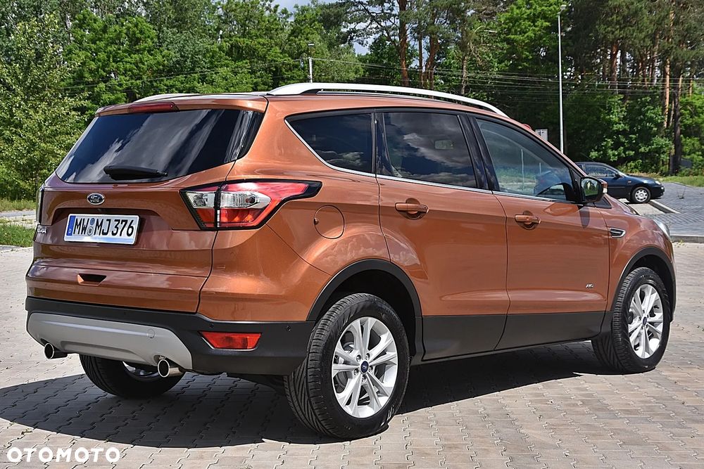Ford Kuga 2.0 TDCi AWD Titanium - 4