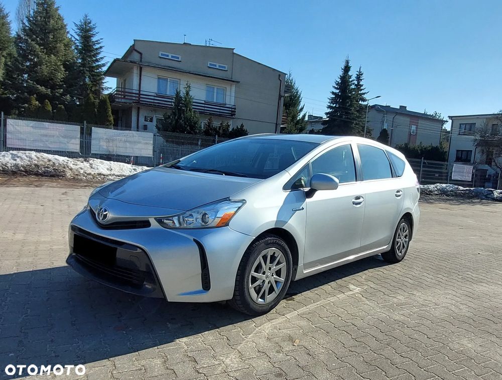 Toyota Prius+ (Hybrid) Comfort - 2