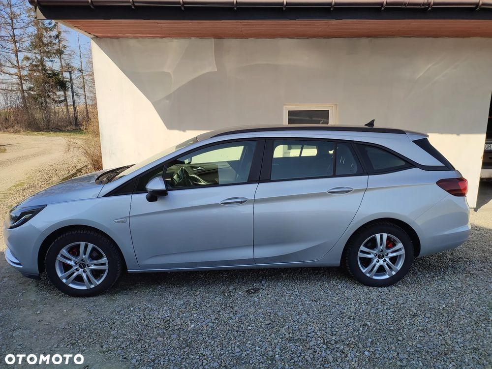 Opel Astra 1.6 CDTI Sport - 2