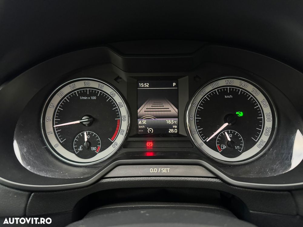 Skoda Octavia 2.0 TDI DSG Sport Edition - 15