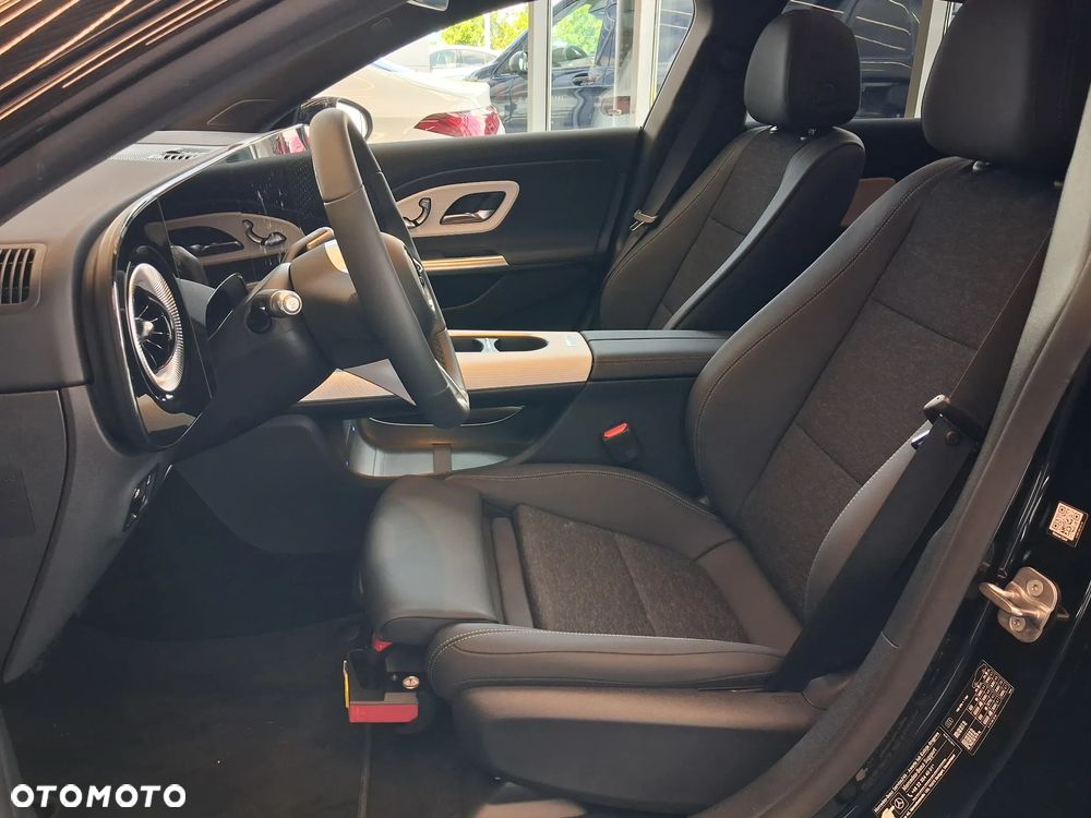 Mercedes-Benz CLA 250+ 85kWh - 8