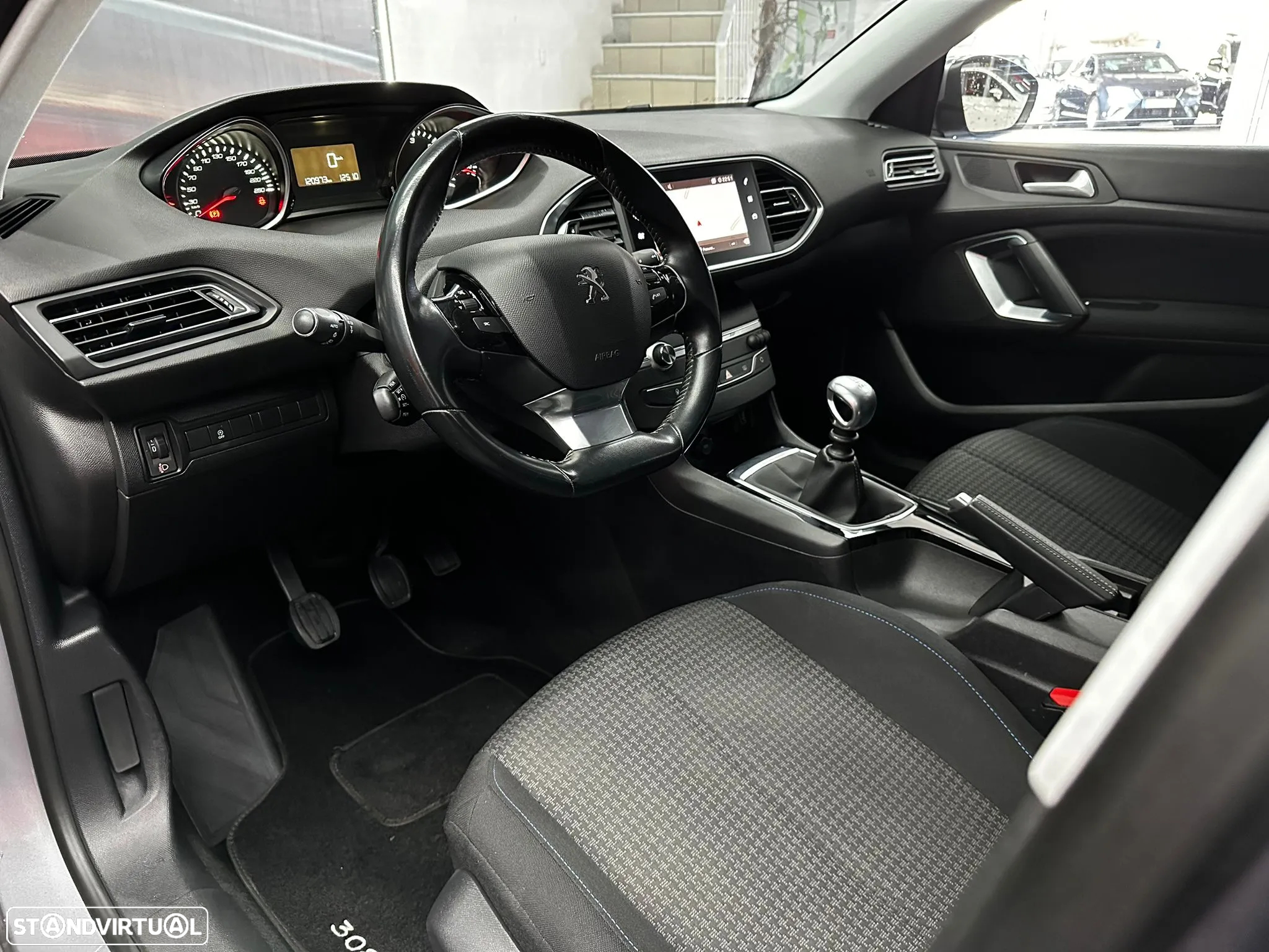 Peugeot 308 SW 1.5 BlueHDi Style - 19
