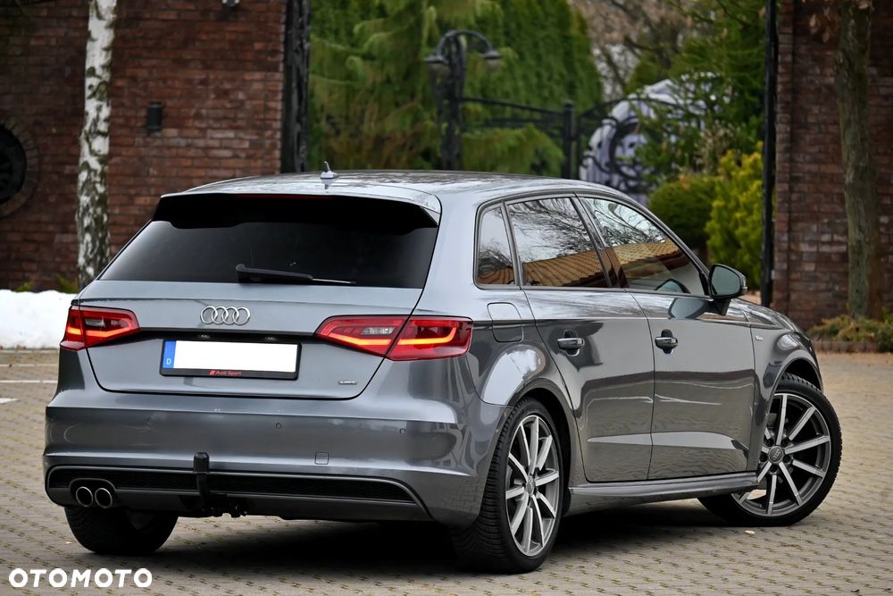 Audi A3 Sportback 2.0 TDI (clean diesel) quattro S tronic S line Sportpaket - 14