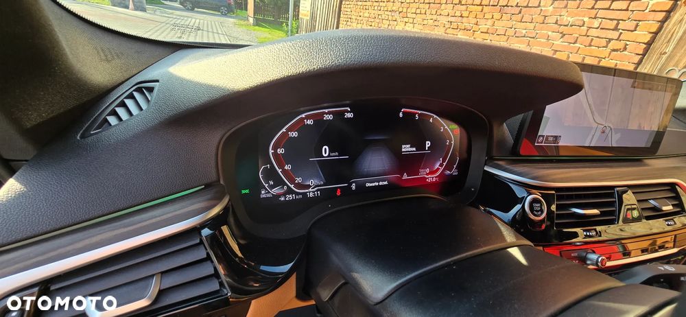 BMW Seria 5 518d Luxury Line sport - 5