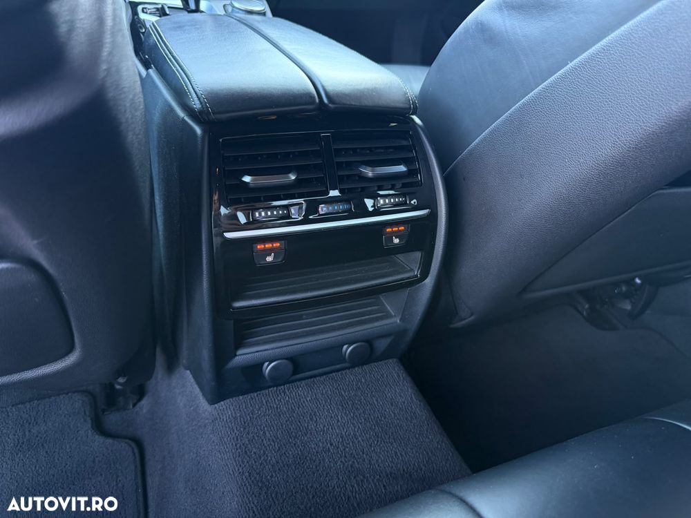 BMW Seria 5 520d Aut. M Sport Edition - 25